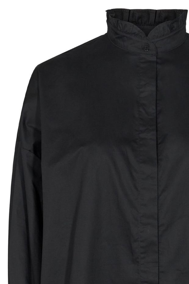 Susan Ls Frill Collar Shirt | Black | Lang skjorte fra Liberté Essentiel