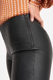 SRSoho Leather Pant | Black | Læder bukser fra Soft Rebels