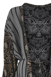 Luna Multi Kimono | Black Stripe | Kimono med print fra Black Colour