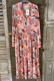 Ellis Dress | Pastelart | Lang kjole med print fra Banditas