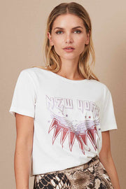 Filicia tee | Hvid | T-shirt med lilla print fra Sofie Schnoor