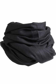 Tass scarf | Black | Tørklæde fra Stylesnob