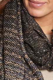 Tessa scarf | Black | Tørklæde fra Stylesnob