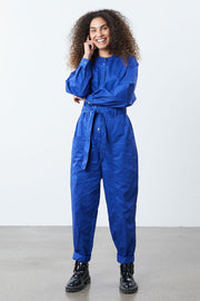 Yuko Jumpsuit | Neon Blue | Buksedragt fra Lollys Laundry