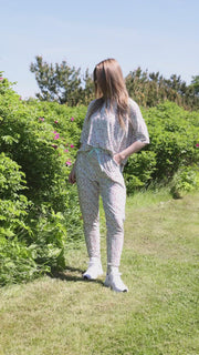 Alma Pants | Blomsterprint | Bløde bukser fra Liberté Essentiel