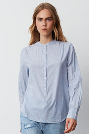 Shirt | Light blue | Skjorte fra Sofie Schnoor