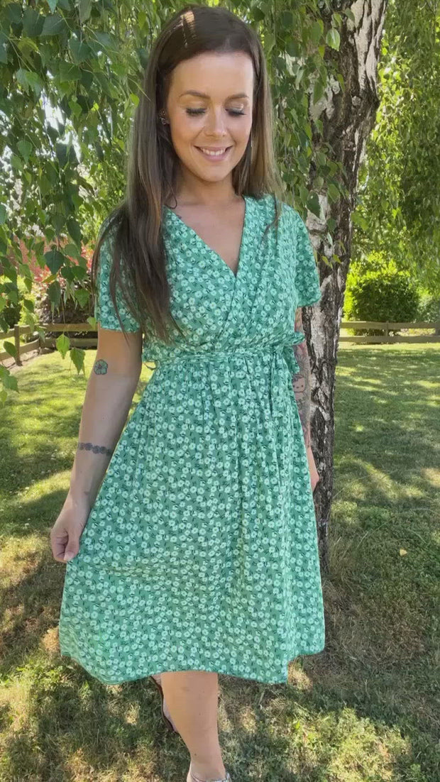 Bloomish Dress | Green | Wrap kjole fra State Bird