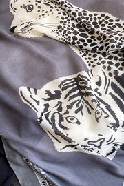 Big Tiger Scarf | Grey | Tørklæde fra Lazy Bear