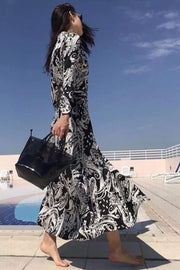 SWAY L DRESS | Black paisley print | Lang kjole fra CPH MUSE