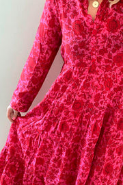 Paloma Dress | Pink | Lang kjole med print fra Emm Copenhagen
