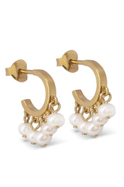 Freydis Hoops | Guld | Øreringe med hvide perler fra Enamel