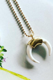 Horn halskæde | Hvid | Halskæde med hvidt horn fra Friihof+Siig