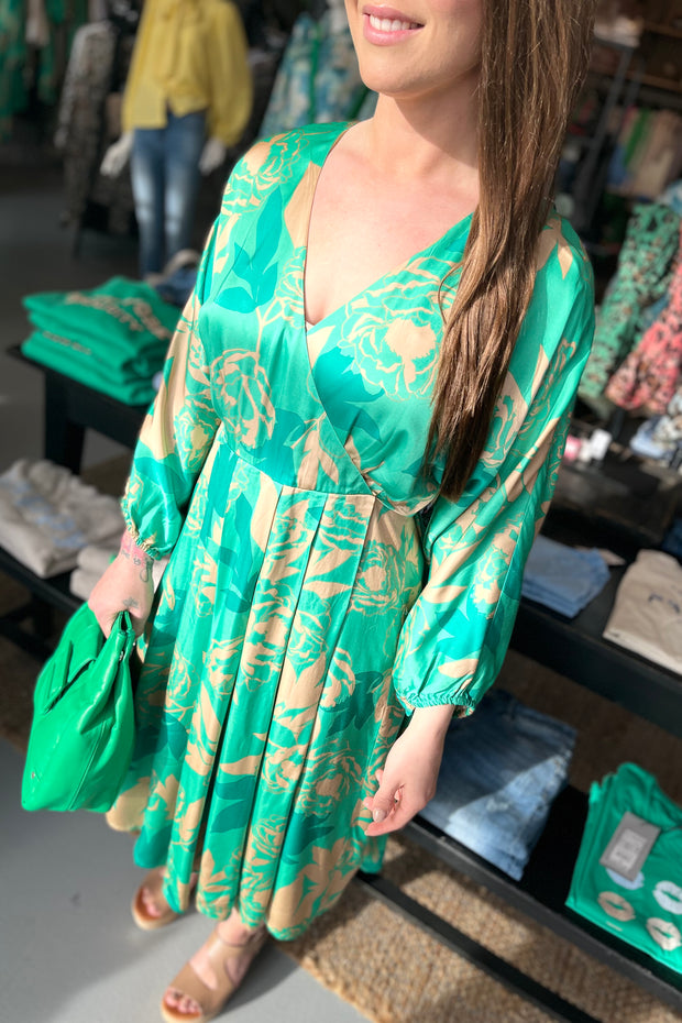 CUberna Dress | Holly Green | Kjole fra Culture