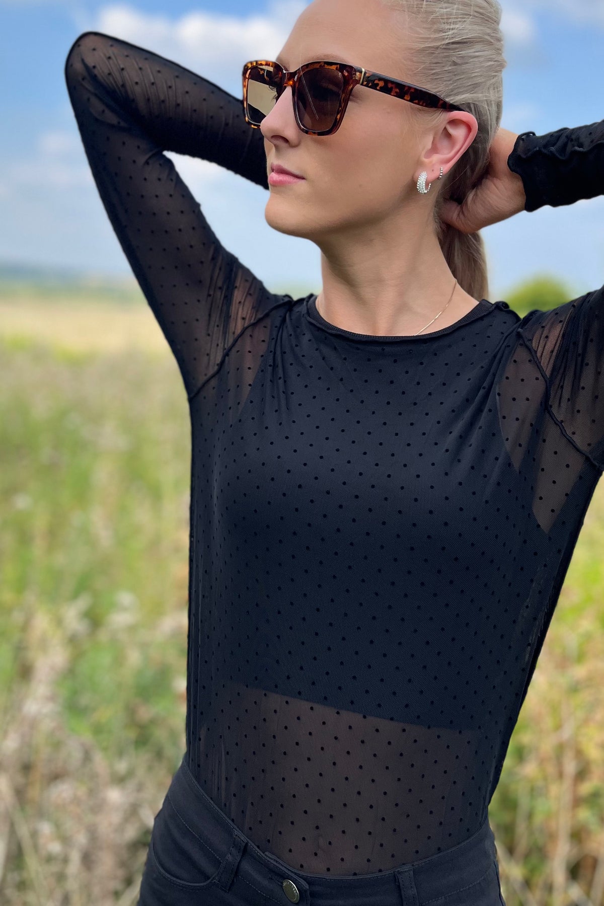 Coco Dot Mesh Top Sort prik Mesh bluse fra State Bird Lisen