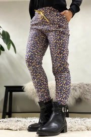 Alma pants | Honey Gold Flower | Bløde bukser fra Liberté