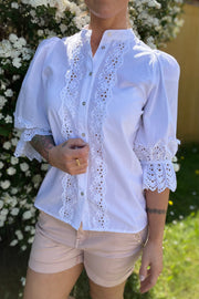 Alva Anglaise S/S Shirt | White | Skjorte fra Co'couture