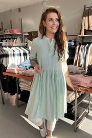 Allysia Dress | Simply Green | Stribet kjole fra Soft Rebels