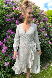 Clarine Wrap Dress Print | Beige/Green Flower | Kjole fra American Dreams