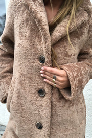 Paris fake fur coat | Brown Mushroom | Frakke fra Gustav