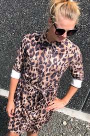 Moscow Alva dress | Leopard | Kjole fra Global Funk