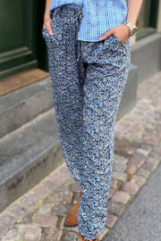 Mona Pants | Dark Blue | Bukser fra Lollys Laundry