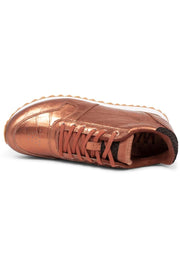 Ydun Croco Shiny | Burnished Copper | Sneakers fra Woden