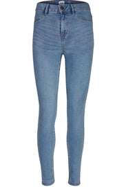 Tinna Jeans | Light Blue Denim | Jeans fra Saint Tropez