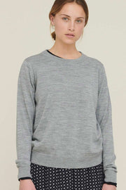 Vera Sweater | Light Grey Mel | Bluse fra Basic Apparel